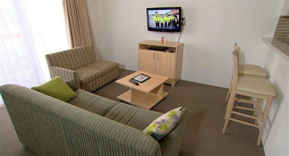 Quality Suites Pioneer Sands Wollongong Eksteriør billede