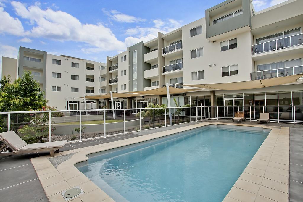 Quality Suites Pioneer Sands Wollongong Eksteriør billede