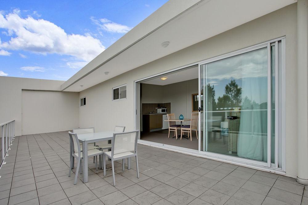 Quality Suites Pioneer Sands Wollongong Eksteriør billede