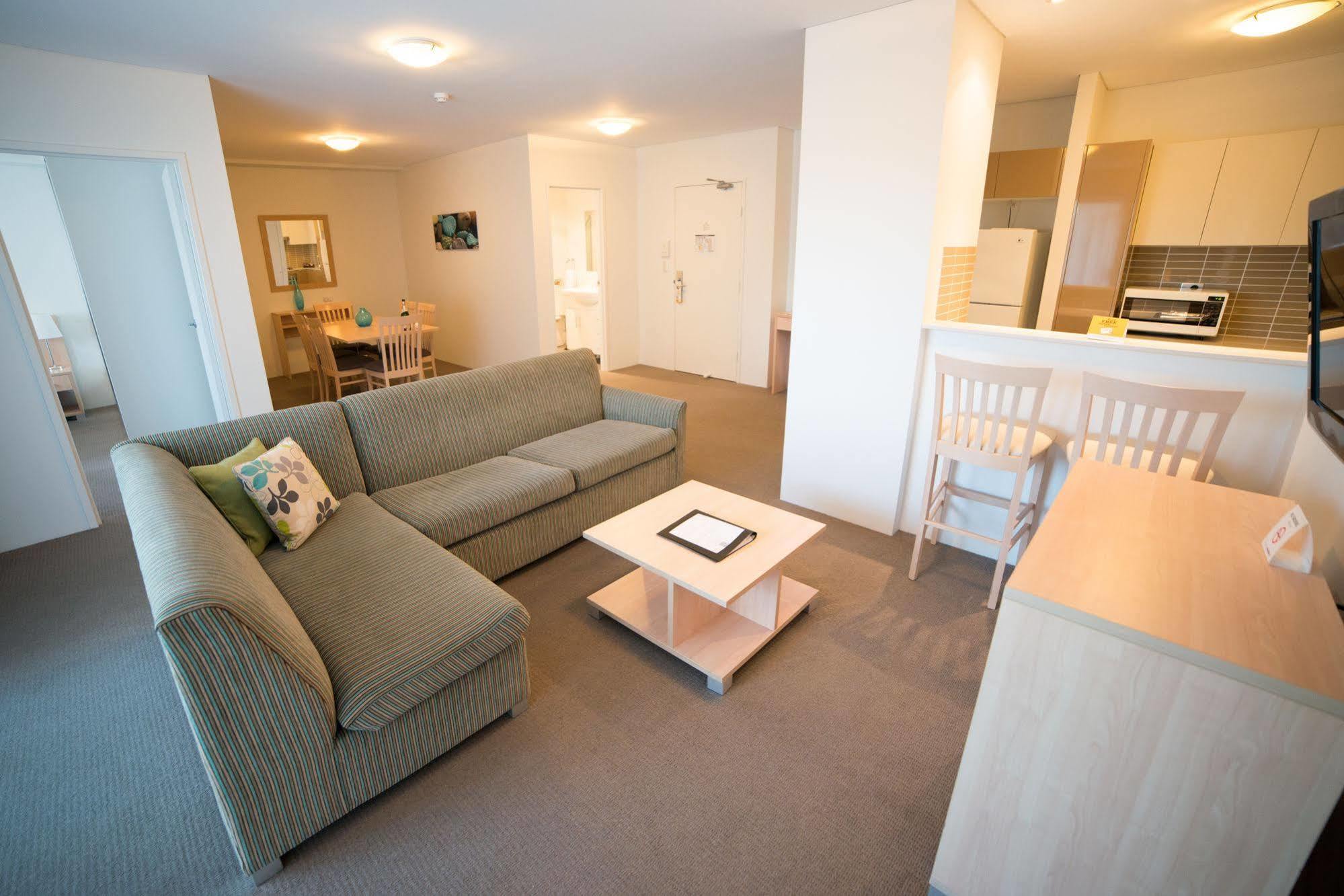 Quality Suites Pioneer Sands Wollongong Eksteriør billede