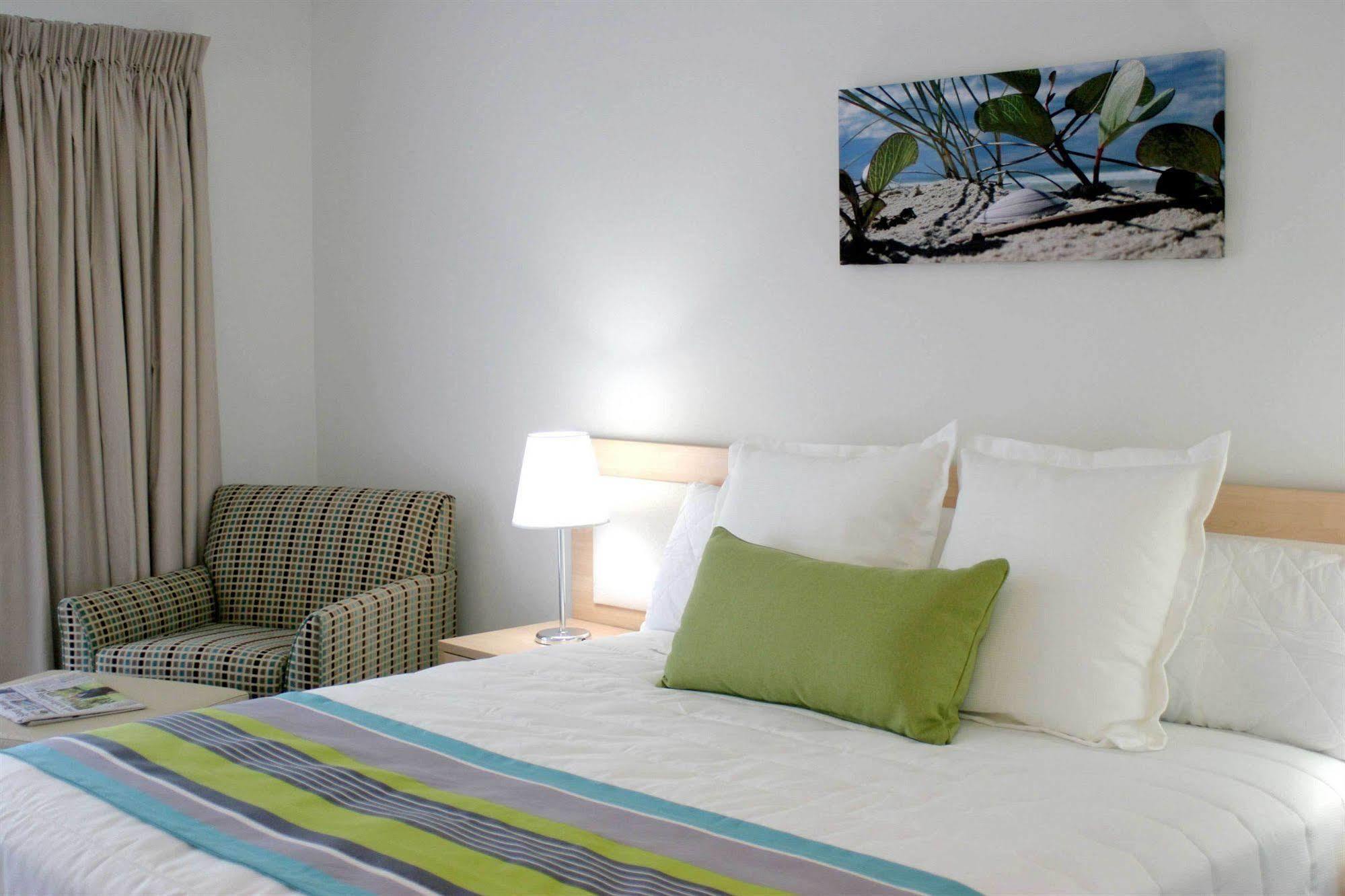 Quality Suites Pioneer Sands Wollongong Eksteriør billede