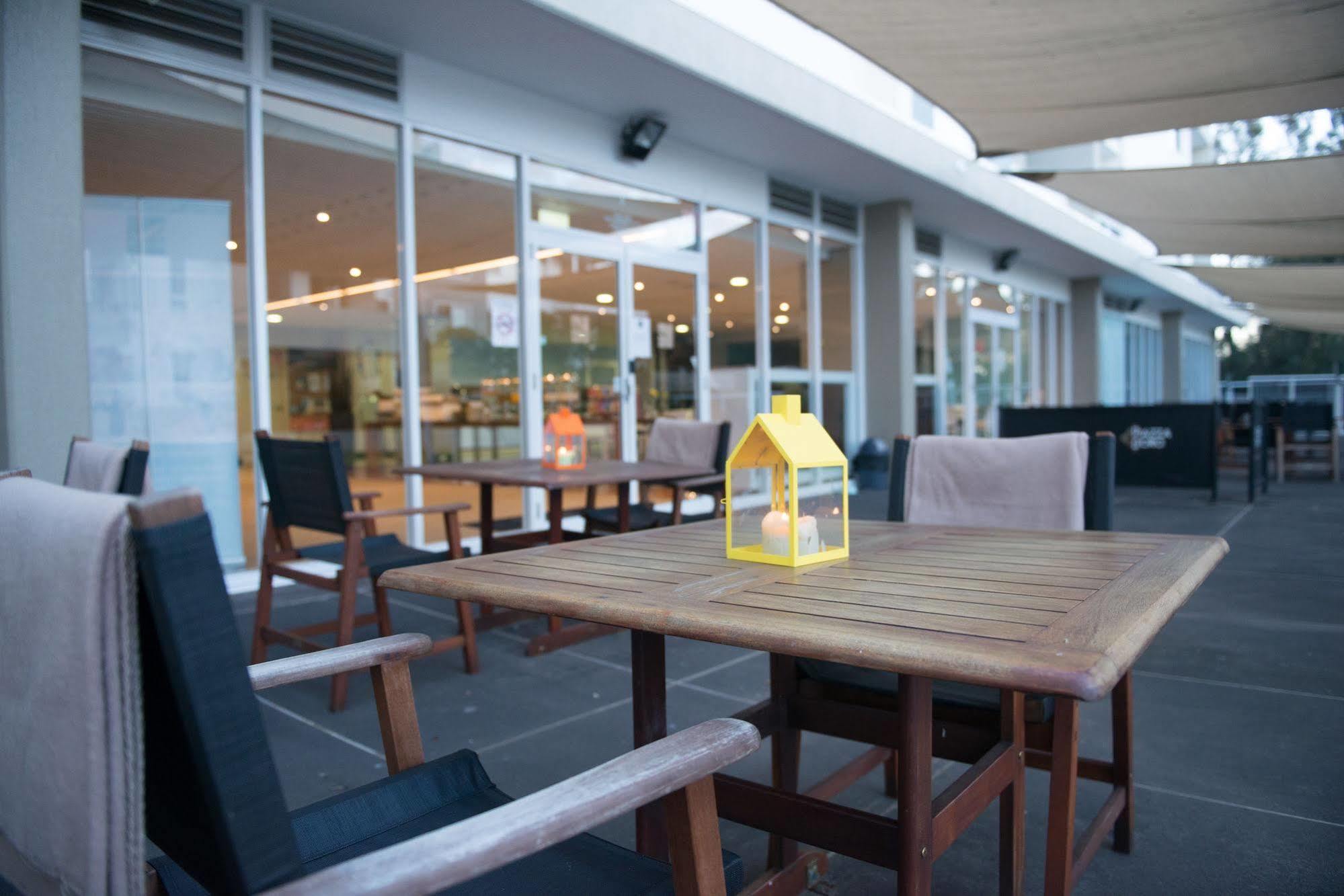 Quality Suites Pioneer Sands Wollongong Eksteriør billede